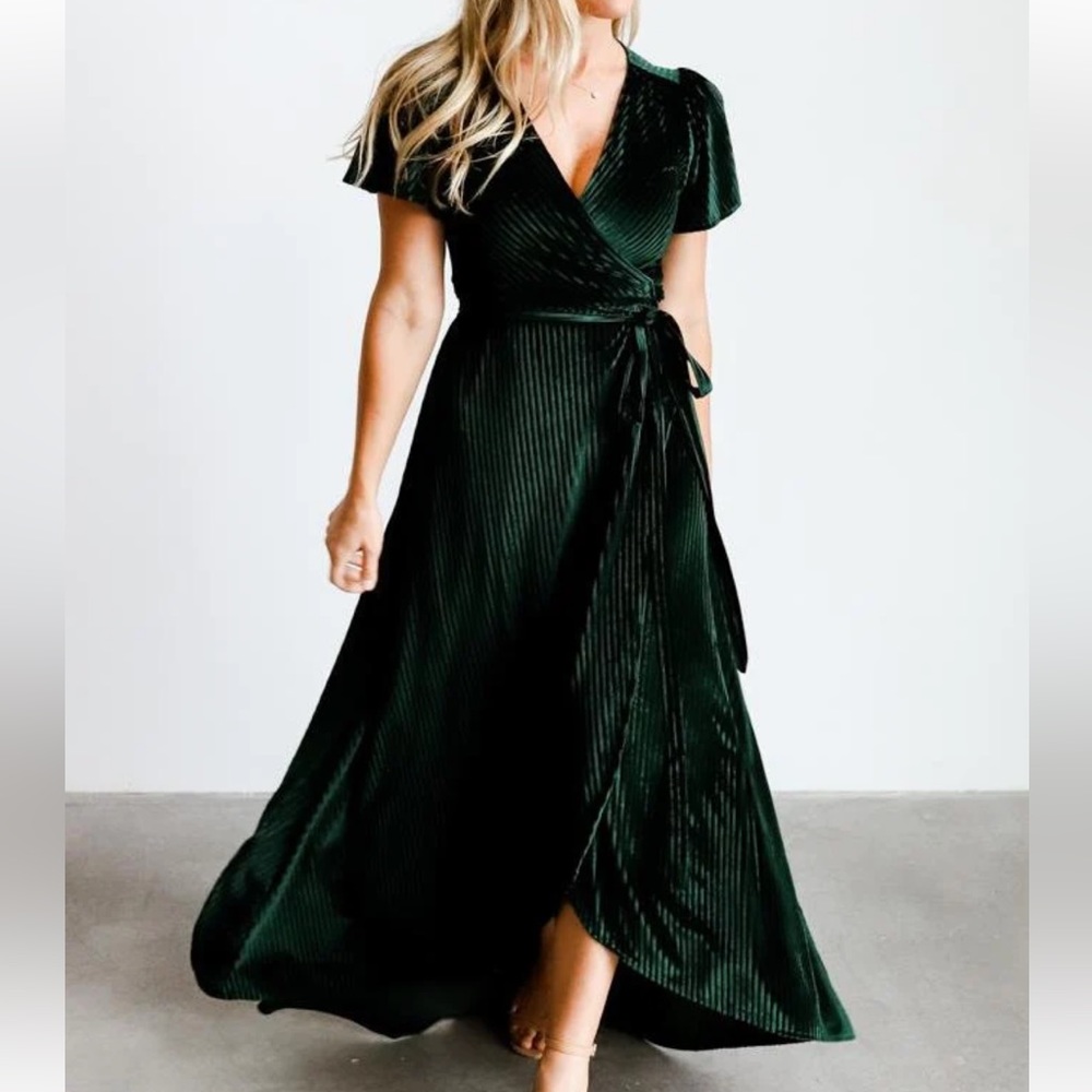 Baltic Born Size Small Green Maxi dress, Athena Pleated Maxi Dress